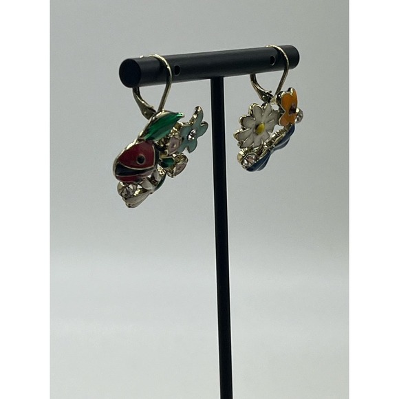 Betsey Johnson Multicolor enamel Floral ladybug butterfly Earrings new - Picture 4 of 8